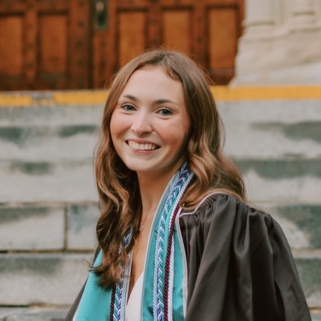 Sarah Zwart's Headshot